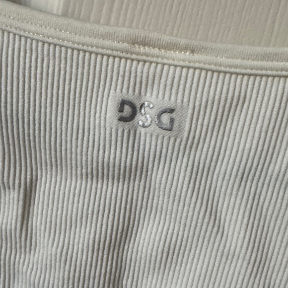 DSG Ribbed Cream Top - Picture 2 of 3